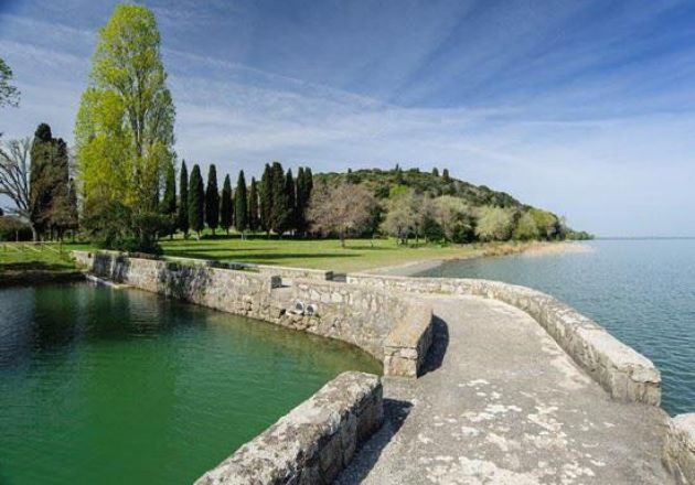 Passeggiata ecologica alla scoperta dell'Isola Polvese