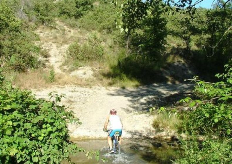 25. Tra Fersinone e Nestore, lac Trasimène, Ombrie 1