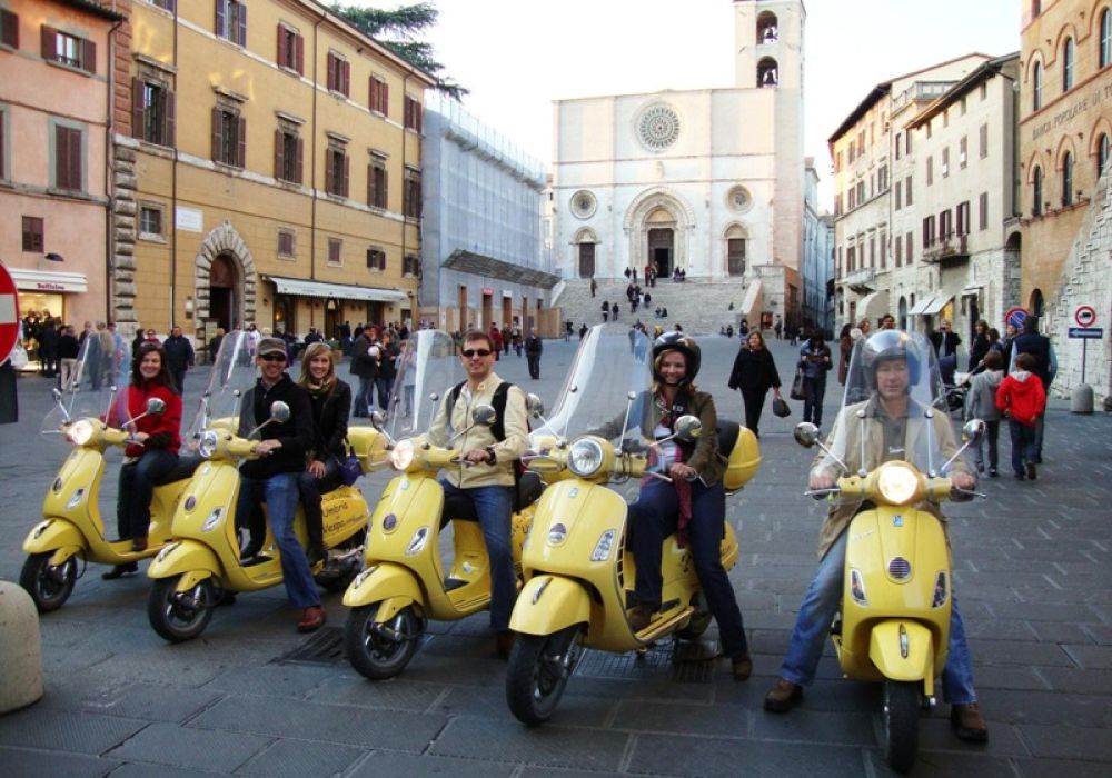 Umbria in Vespa - 1