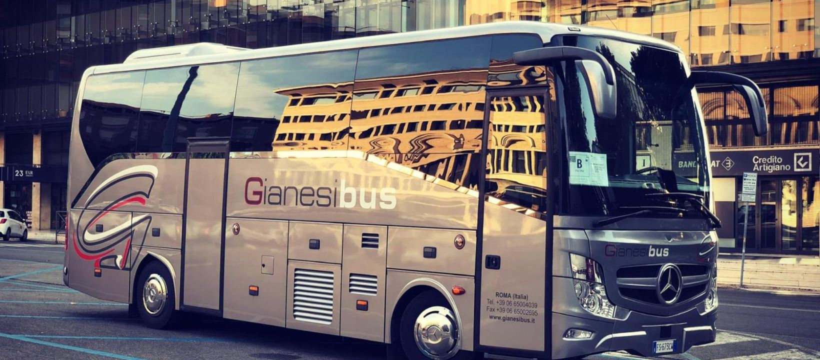 Gianesi Luxury Bus & Limo da/per Roma