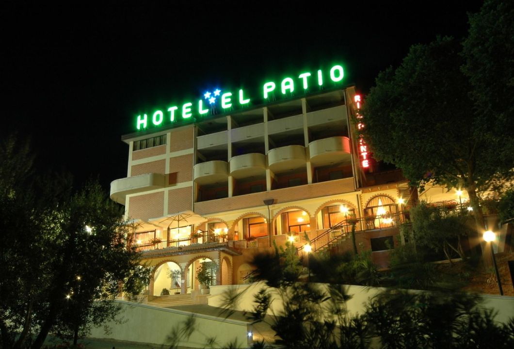 Hotel El Patio